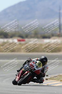 media/Apr-19-2025-CVMA (Sat) [[586b59ad56]]/Race 10-Amateur Supersport Middleweight/